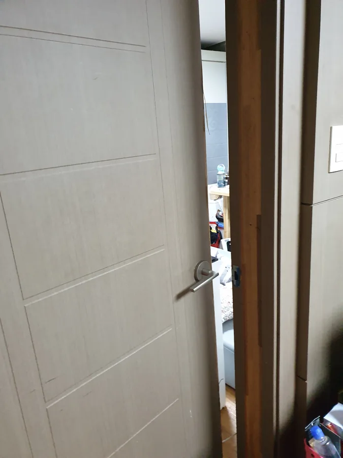 이사 도배 보수 시공 전